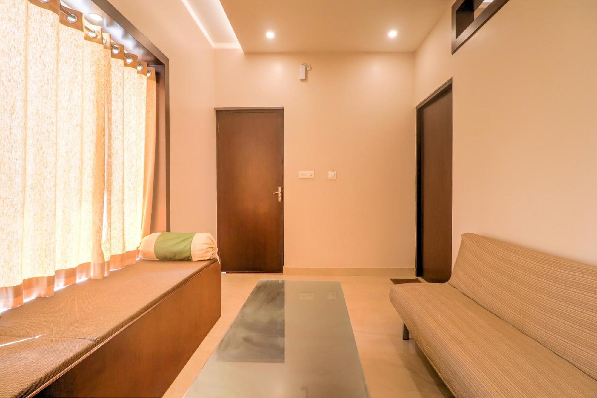 Townhouse Amaraa Farms Near Lulu Hypermarket Lucknow Exterior photo